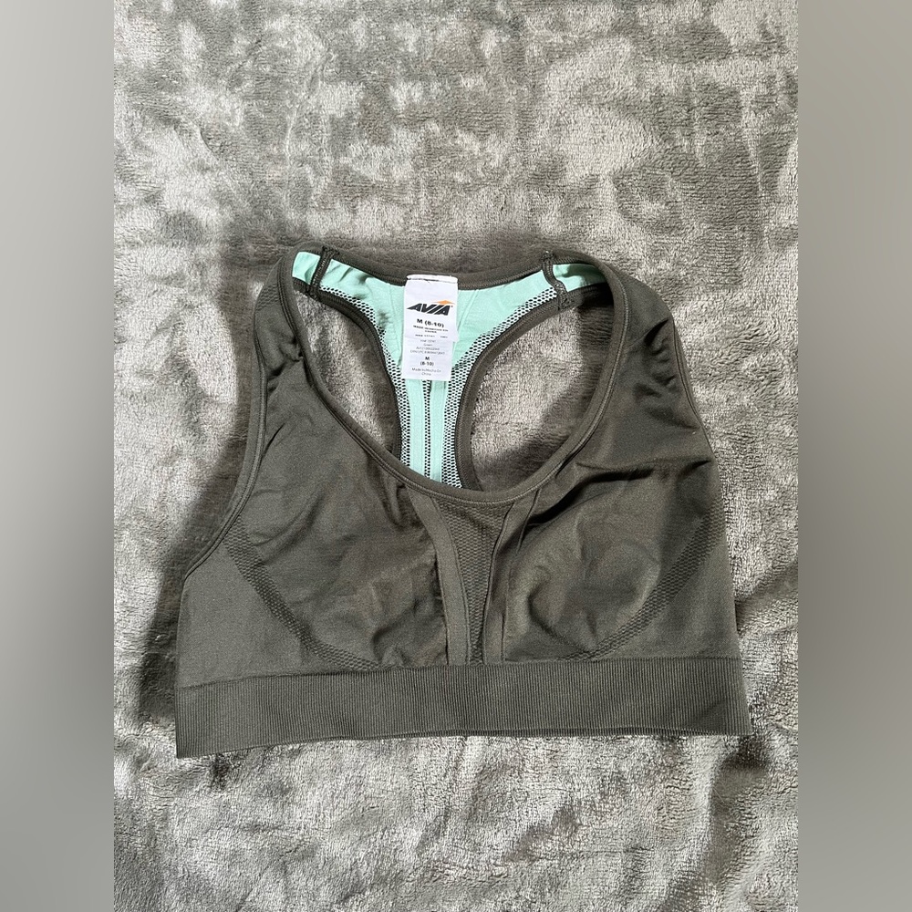 Women’s sports bra size M AVIA Green